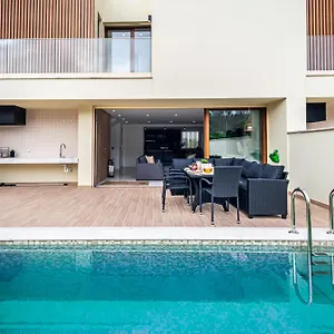 Beguest Luxus Holiday home