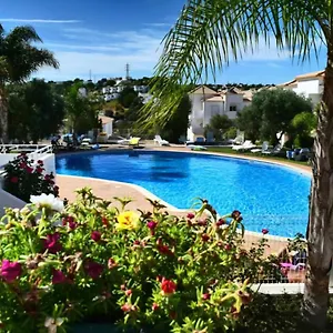 Farm Village- Townhouse 2 Mins From Old Town Holiday home